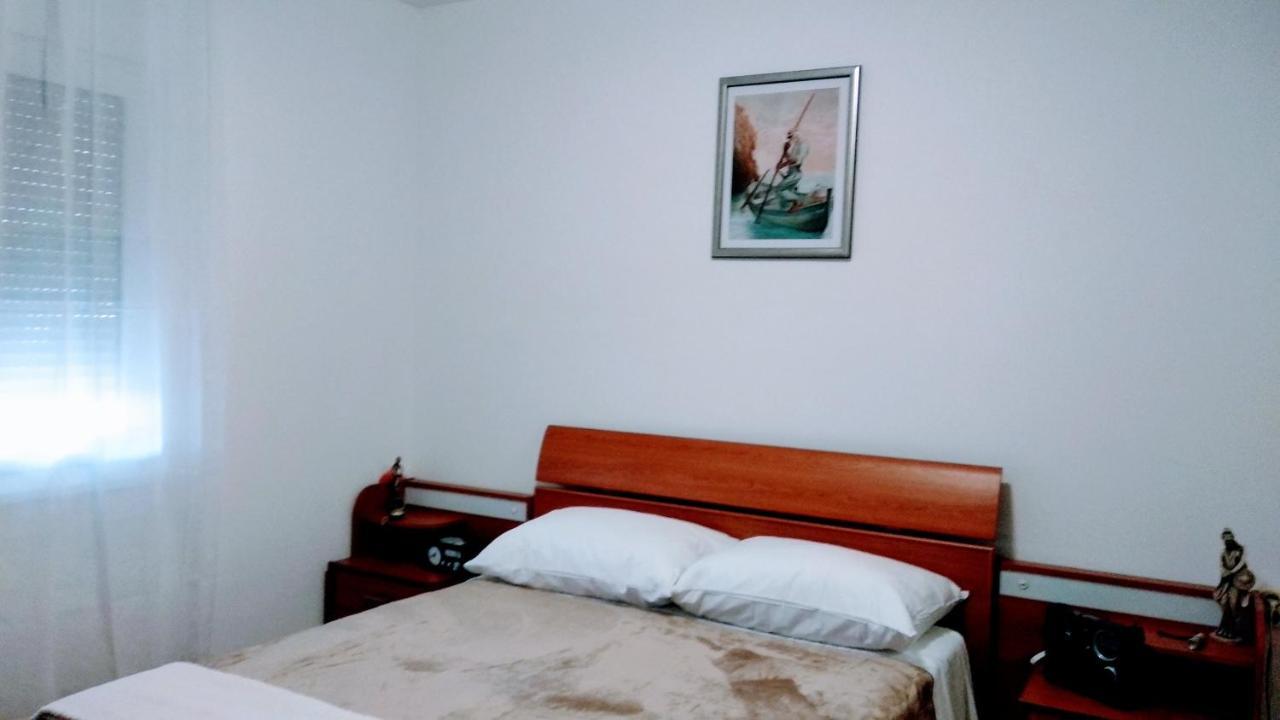 Apartman Tonka Kaštela Eksteriør bilde