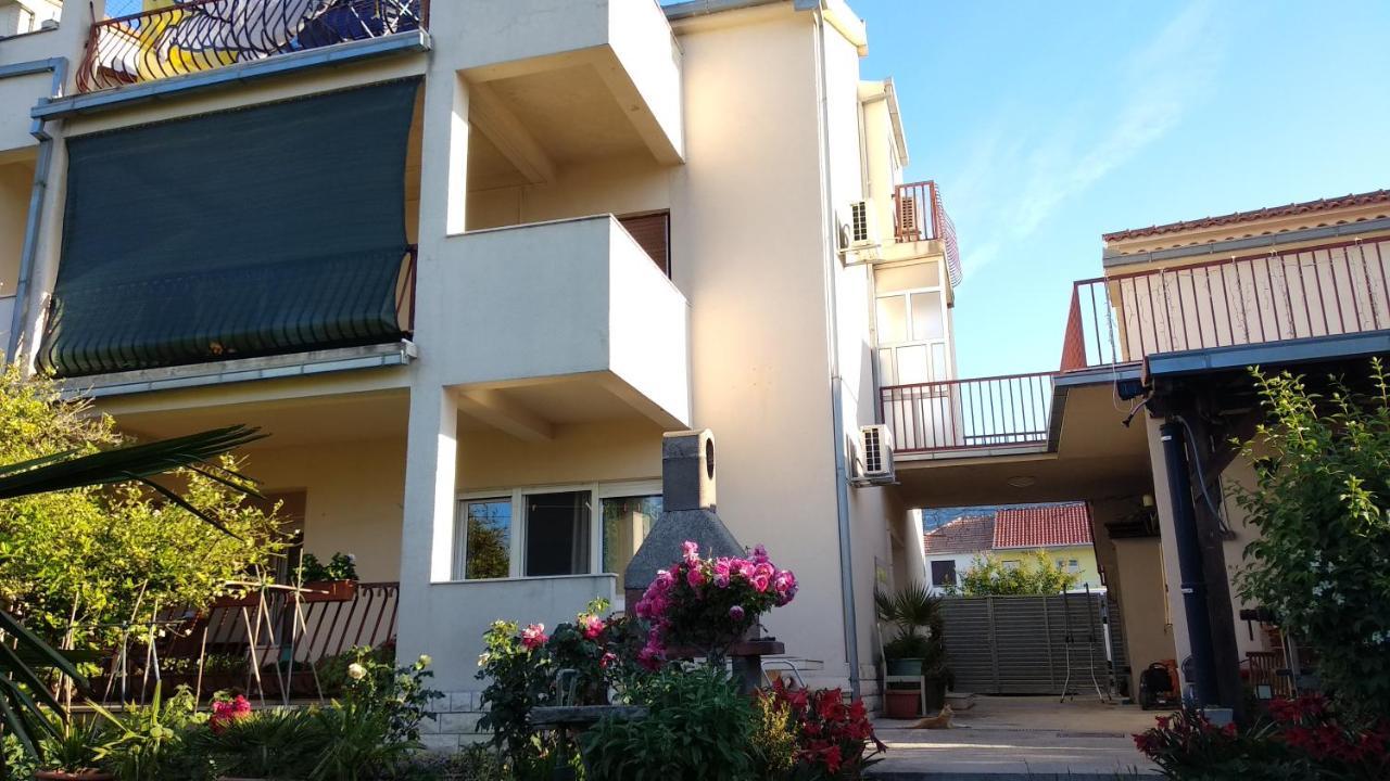 Apartman Tonka Kaštela Eksteriør bilde